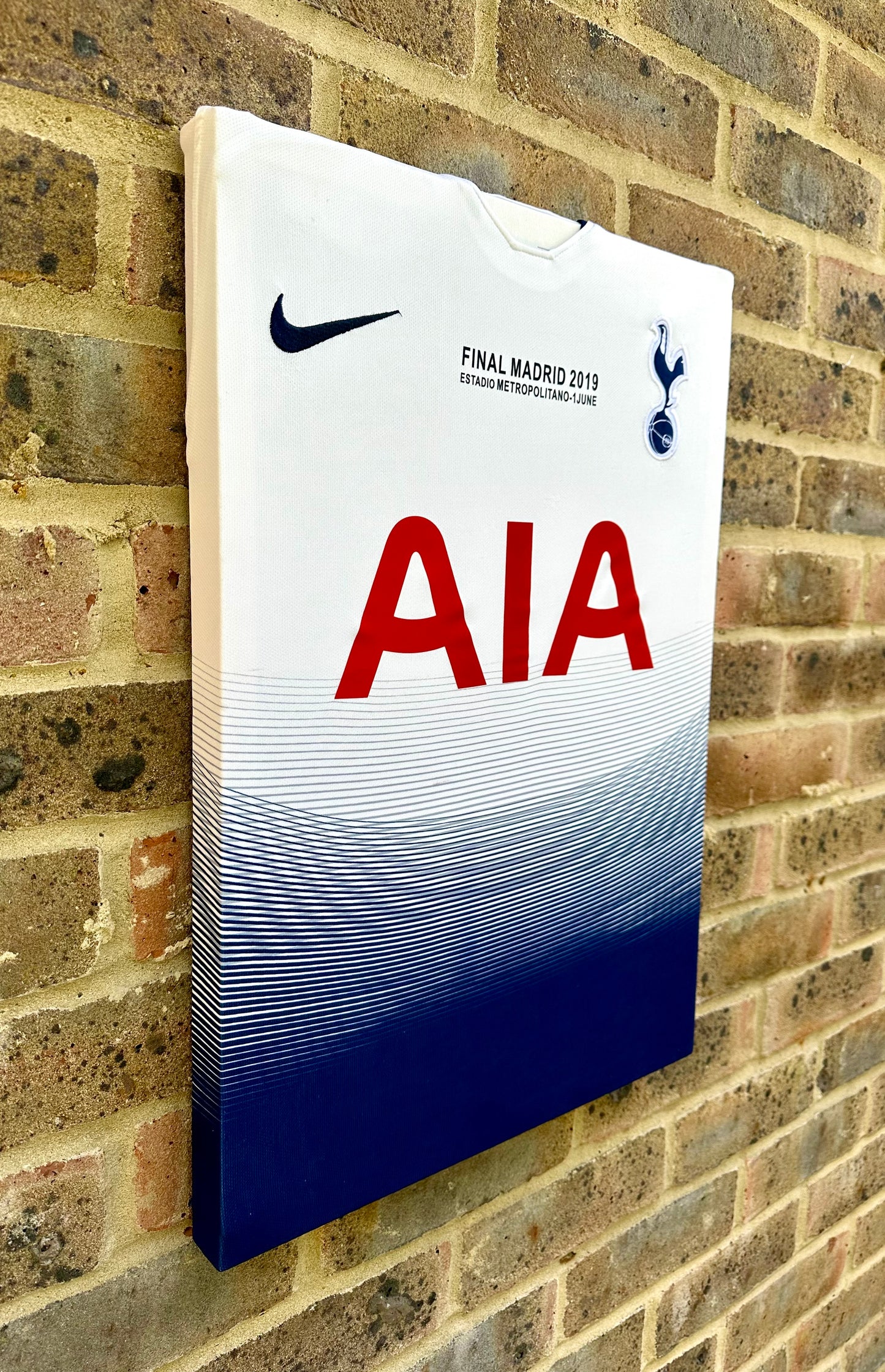 Tottenham Hotspur 2018/19 Champions League Final Shirt Memorabilia Canvas