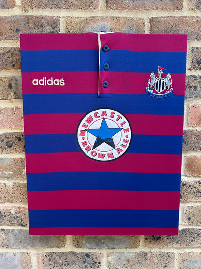 Newcastle United Retro Away Shirt 1995/96 Memorabilia Canvas