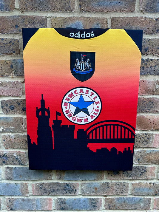 Newcastle United retro Tyne bridge goalkeeper football shirt memorabilia canvas