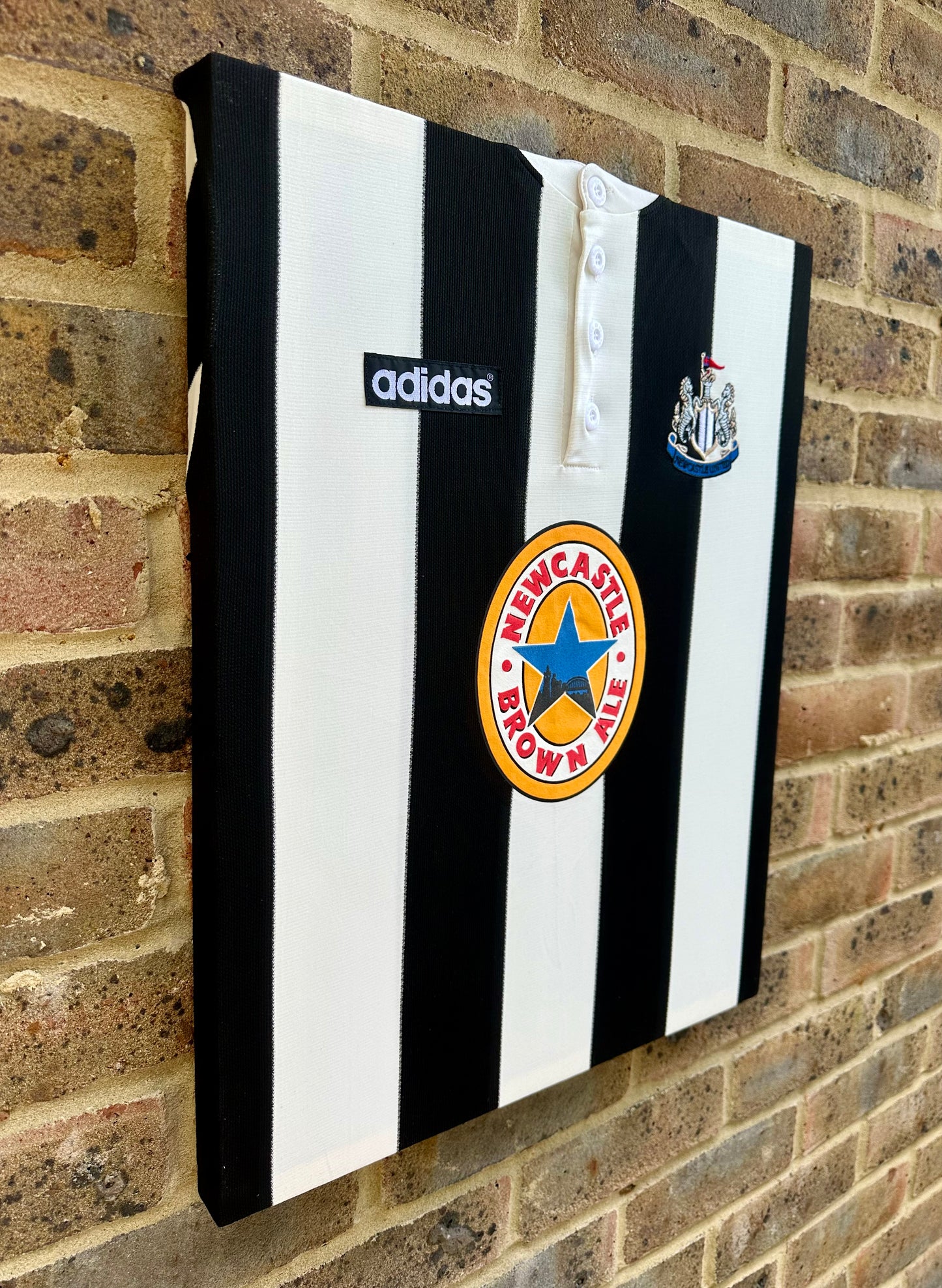 Newcastle United 1995/96 Retro Home Shirt Memorabilia Canvas